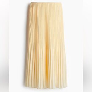 Pleated Chiffon Butter Yellow Maxi Skirt